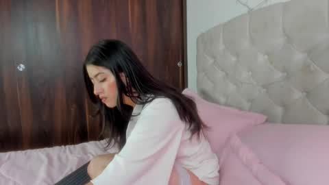 Chanell online show from January 2025 04:26:01 PM