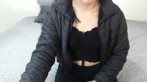 Snapshot of chanelsexyy chatting on September 2025 10:00:01 PM Viviana 3 online show from September 2025 10:00:01 PM