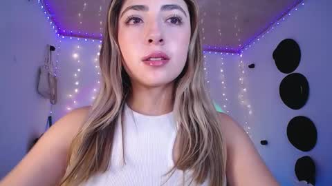 channel_blonde_a online show from March 2025 06:55:01 PM