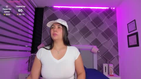 Snapshot of channeyprincess chatting on February 2025 11:51:02 AM Channey online show from February 2025 11:51:02 AM