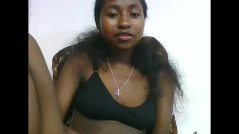 Snapshot of chantale483461 chatting on April 2026 04:23:01 PM chantale483461 online show from April 2026 04:23:01 PM