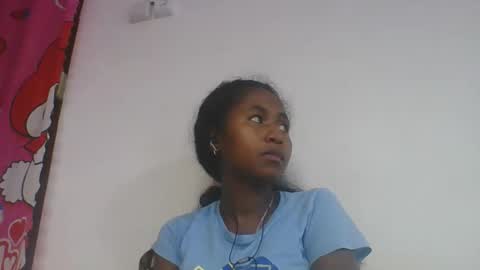 Snapshot of chantale483461 chatting on May 2026 06:03:01 PM chantale483461 online show from May 2026 06:03:01 PM
