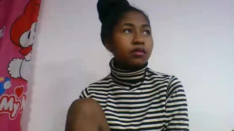 Snapshot of chantale483461 chatting on June 2026 05:19:02 AM chantale483461 online show from June 2026 05:19:02 AM