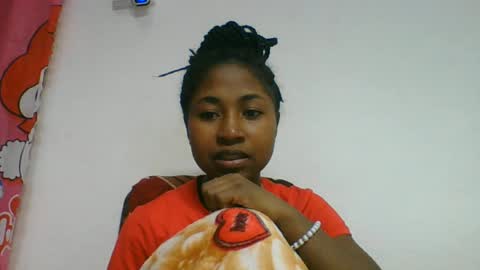 Snapshot of chantale483461 chatting on June 2026 06:52:01 AM chantale483461 online show from June 2026 06:52:01 AM
