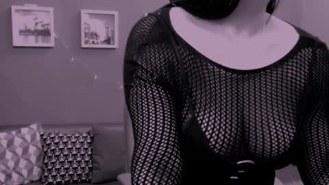 Snapshot of chantallovely chatting on December 2024 11:56:02 PM The Queen online show from December 2024 11:56:02 PM