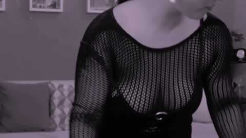 Snapshot of chantallovely chatting on January 2025 06:56:01 AM The Queen online show from January 2025 06:56:01 AM