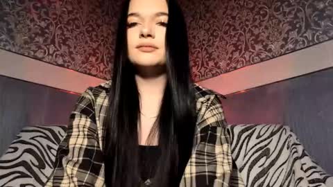 Snapshot of chantellemervin chatting on November 2025 10:14:01 AM Kira online show from November 2025 10:14:01 AM