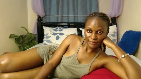 Snapshot of chantelsamz2 chatting on December 2024 11:27:01 AM Chantel online show from December 2024 11:27:01 AM