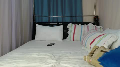 Snapshot of chantelsamz2 chatting on February 2025 11:21:02 PM Chantel online show from February 2025 11:21:02 PM