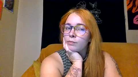 chaosfairyart online show from November 2025 11:29:01 PM