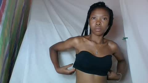 Snapshot of chariola0101 chatting on January 2025 11:43:02 PM chariola0101 online show from January 2025 11:43:02 PM
