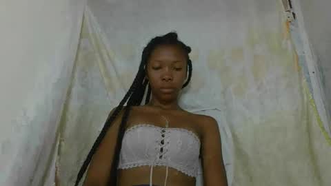 Snapshot of chariola0101 chatting on January 2025 08:14:01 AM chariola0101 online show from January 2025 08:14:01 AM