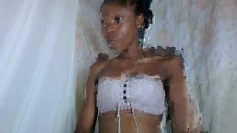 Snapshot of chariola0101 chatting on January 2025 11:17:01 AM chariola0101 online show from January 2025 11:17:01 AM