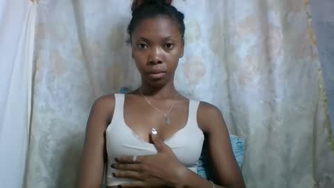 Snapshot of chariola0101 chatting on February 2025 08:26:02 PM chariola0101 online show from February 2025 08:26:02 PM