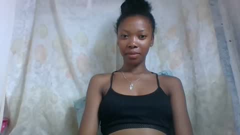 Snapshot of chariola0101 chatting on February 2025 10:36:02 AM chariola0101 online show from February 2025 10:36:02 AM