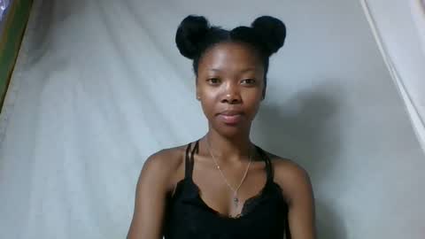 Snapshot of chariola0101 chatting on February 2025 08:38:02 PM chariola0101 online show from February 2025 08:38:02 PM