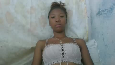 Snapshot of chariola0101 chatting on February 2025 08:52:02 AM chariola0101 online show from February 2025 08:52:02 AM