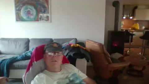 Snapshot of charles6064 chatting on January 2026 09:35:01 AM charles6064 online show from January 2026 09:35:01 AM