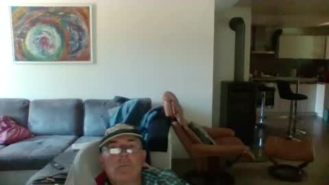 charles6064 online show from July 2026 10:21:01 AM