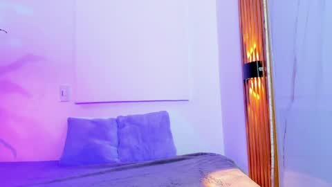 Snapshot of charleynova chatting on April 2026 11:30:02 AM charleynova online show from April 2026 11:30:02 AM