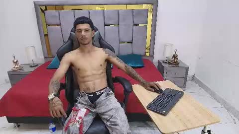 Snapshot of charlie_oconnor chatting on June 2026 08:54:01 PM Charlie oconnor online show from June 2026 08:54:01 PM