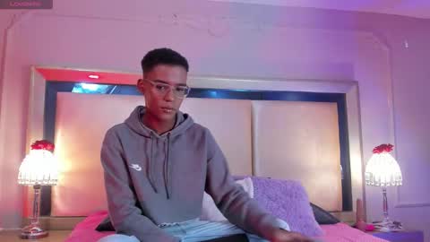    online show from March 2026 07:53:01 PM