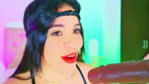 Snapshot of charlootteevans chatting on July 2026 01:54:01 AM Charloott Evans online show from July 2026 01:54:01 AM