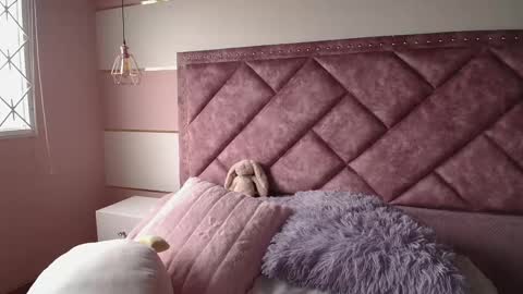 Snapshot of charlote__miller chatting on March 2025 02:34:02 PM You honey online show from March 2025 02:34:02 PM