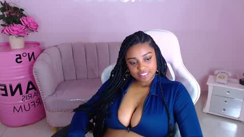 Snapshot of charlote_fun_a chatting on December 2024 05:10:02 PM Charlote online show from December 2024 05:10:02 PM