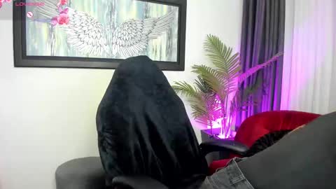 Snapshot of charlote_horny chatting on October 2025 11:52:02 AM Charlote online show from October 2025 11:52:02 AM