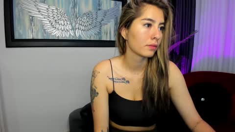 Snapshot of charlote_horny chatting on October 2025 11:32:02 AM Charlote online show from October 2025 11:32:02 AM