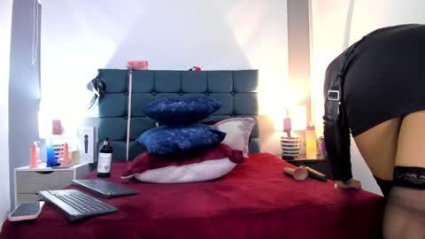 Snapshot of charlott_lens chatting on September 2025 03:23:01 PM Charlott online show from September 2025 03:23:01 PM