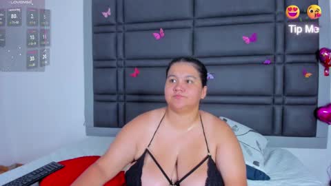 charlott_liam online show from September 2025 08:23:01 PM