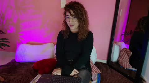 Char 3 online show from March 2025 06:55:01 PM