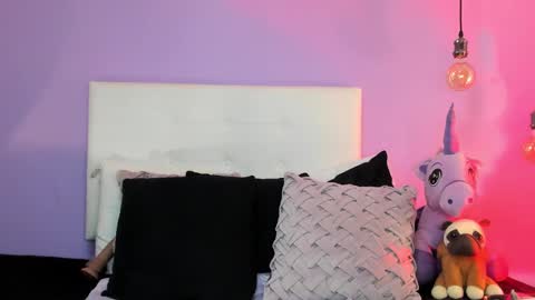 Char 3 online show from September 2025 03:56:02 PM