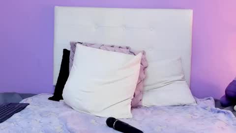 Char 3 online show from September 2025 03:27:02 PM