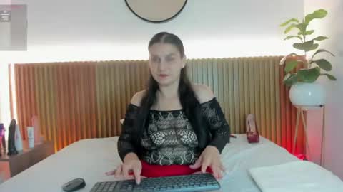 Snapshot of charlotte13x chatting on August 2026 02:14:02 AM C H A R L O T T E online show from August 2026 02:14:02 AM