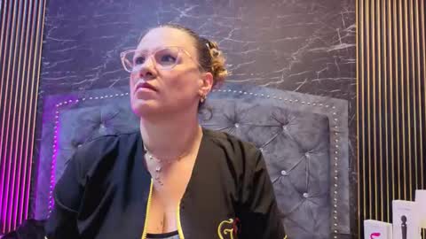 charlotte online show from November 2025 11:10:03 AM