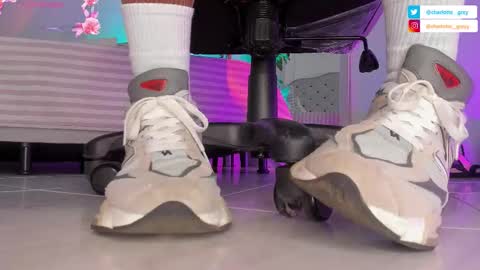 charlotte  grey online show from October 2025 08:29:02 PM