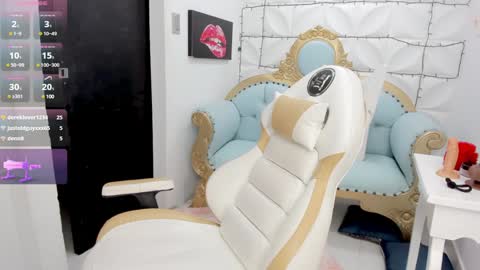 charlotte__milf online show from January 2025 08:09:01 AM