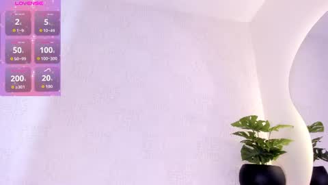 Snapshot of charlotte_chkt chatting on June 2026 10:57:02 AM charlotte online show from June 2026 10:57:02 AM