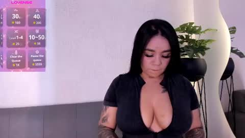 Snapshot of charlotte_chkt chatting on June 2026 11:37:01 AM charlotte online show from June 2026 11:37:01 AM