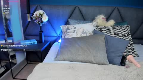 Charlotte online show from January 2025 05:21:02 PM