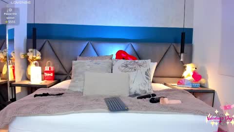 Charlotte online show from February 2025 01:27:01 PM