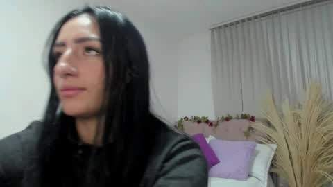 Snapshot of charlotte_pleasure chatting on May 2026 10:00:01 AM Charlotte online show from May 2026 10:00:01 AM