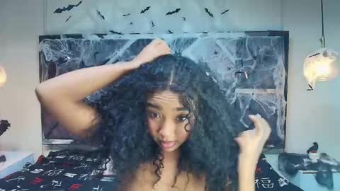 charlotte_walker1 online show from October 2025 03:05:02 AM