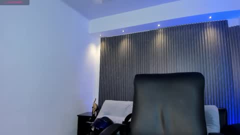 Charlotte  Everyday From 0700 to 1300 Col Time online show from December 2025 12:43:02 PM