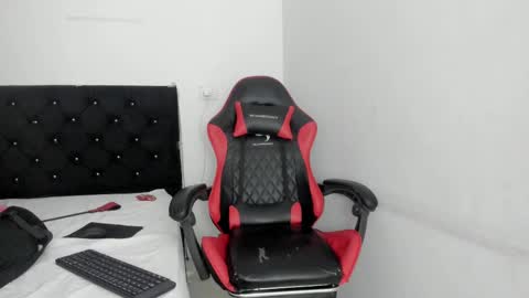 charlotte_xc online show from February 2025 05:51:02 AM