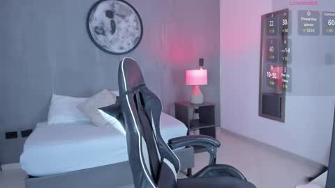 Charlottee online show from February 2026 02:18:02 AM