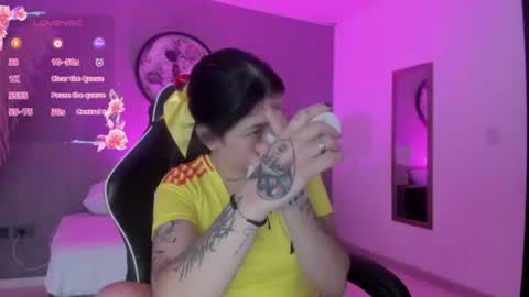 Charlottee online show from June 2026 01:39:01 AM